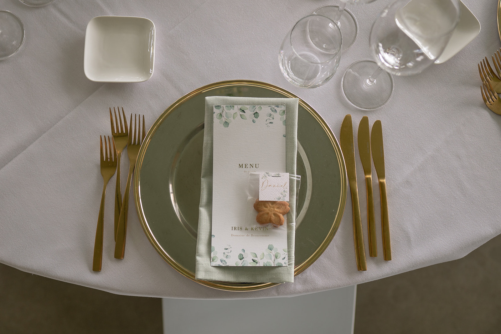 table dressée au domaine de bronromme