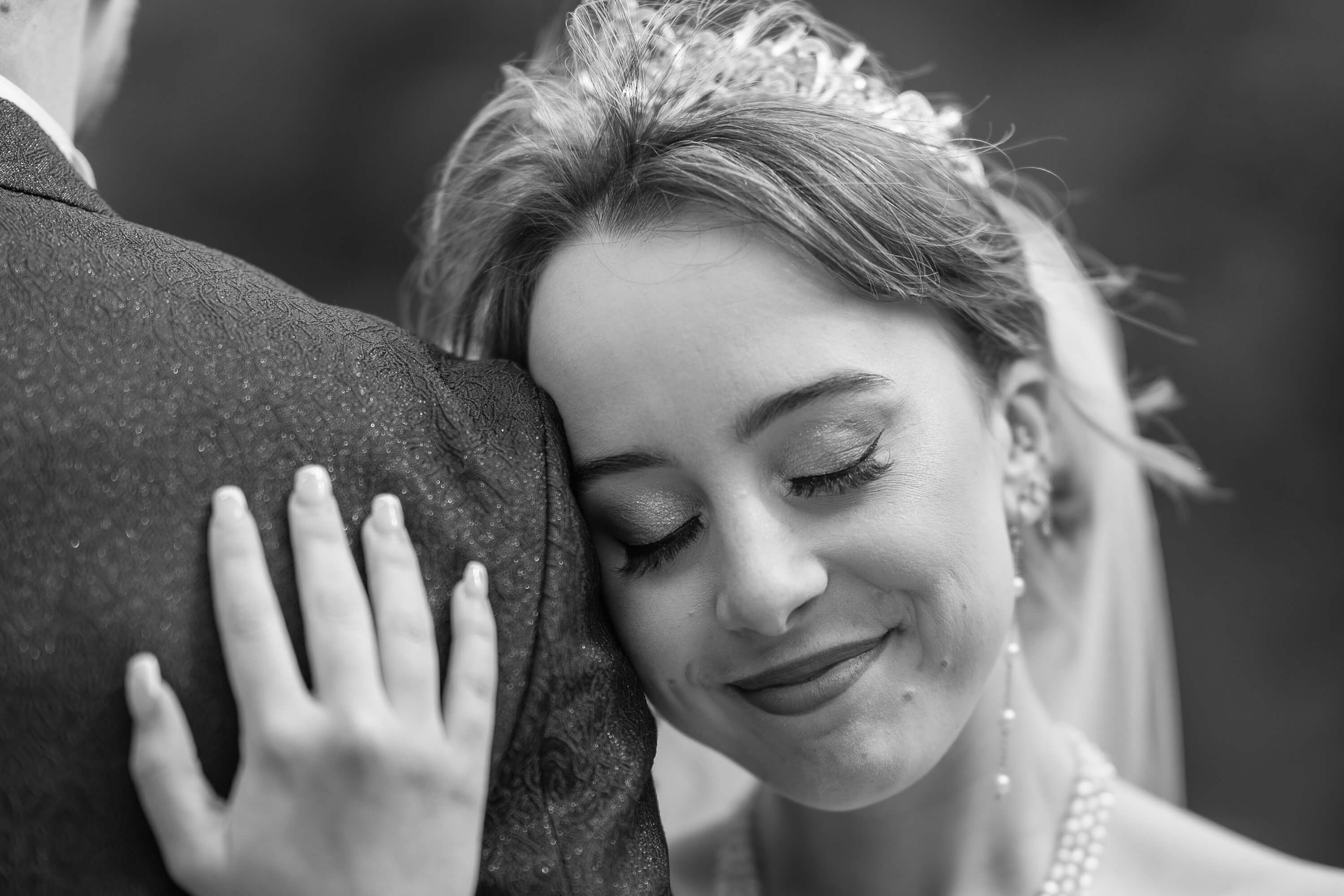 prophotos.be - Olivier Breuer - la mariée au bras de son mari